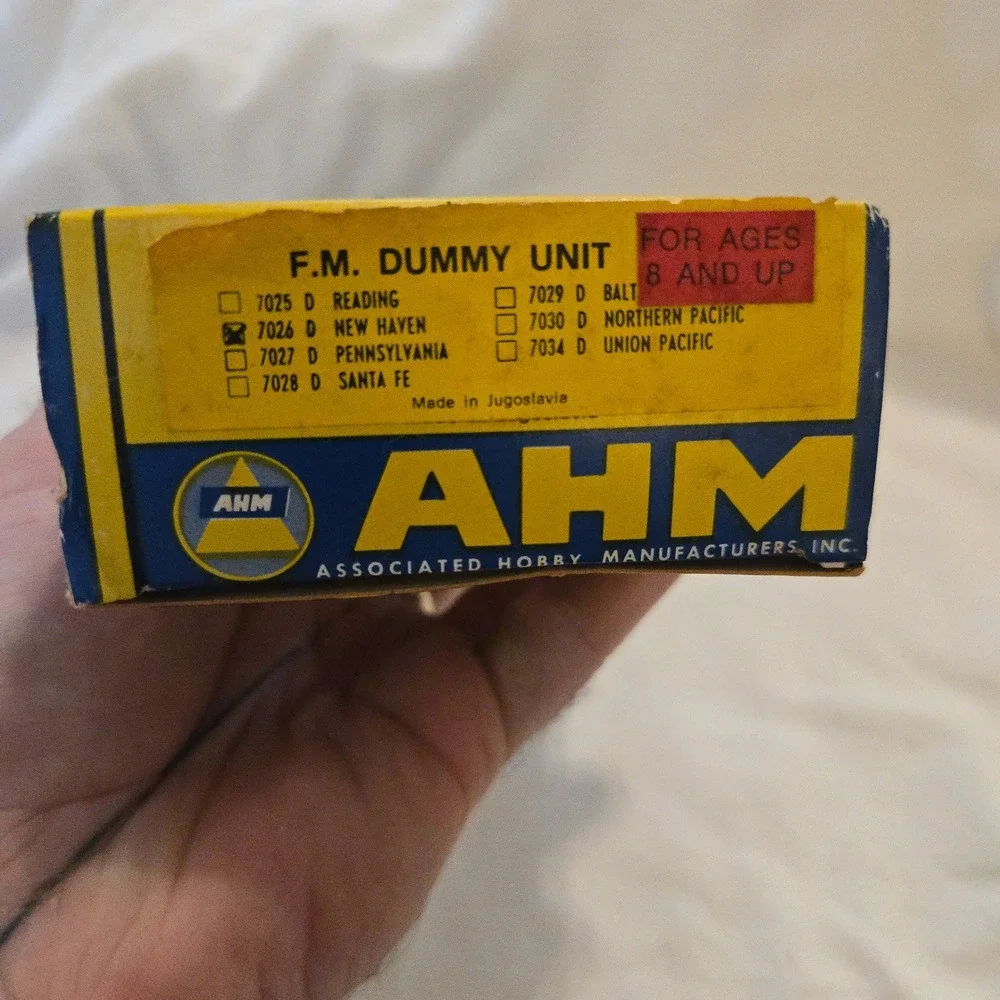 VTG AHM New Haven FM Dummy Unit 1970s Black White Red HO Scale Train Yugoslavia